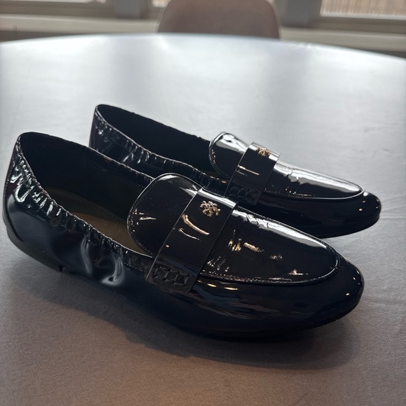 Tory Burch Patent Leather Loafers, Deep Navy | 8M - Picture 5 of 12